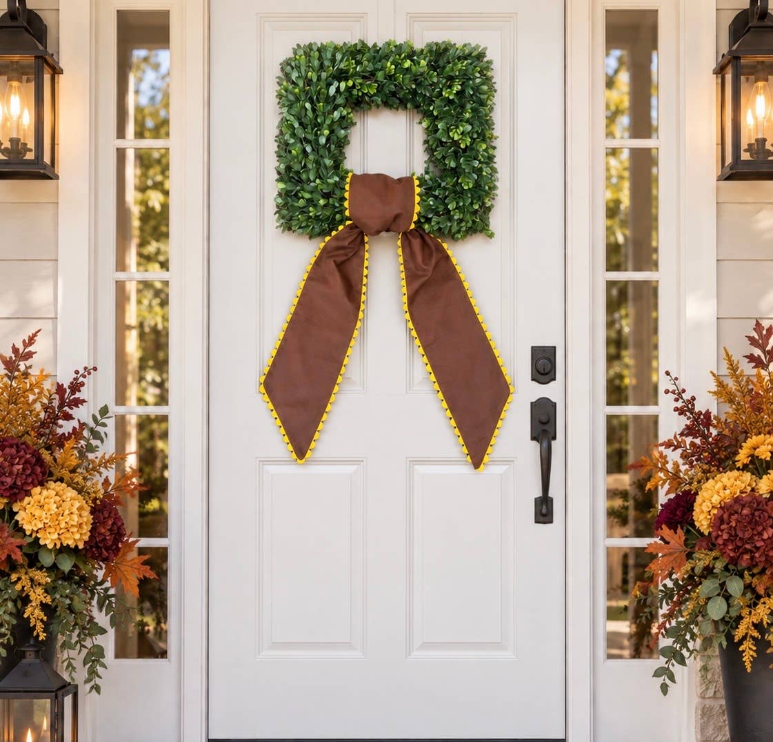 Custom Linen Sashes with Trim 