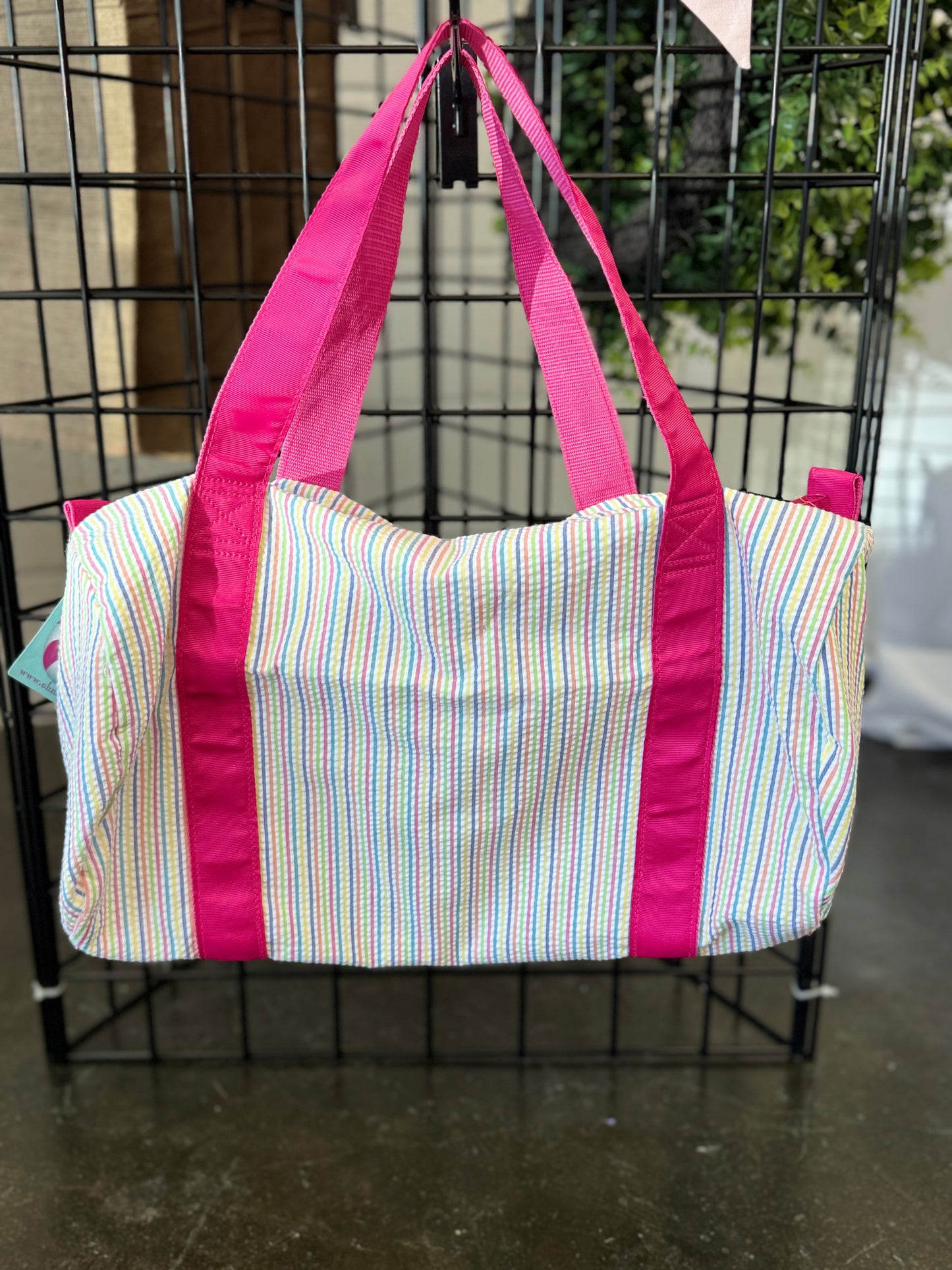 Medium Duffle - Rainbow Seer Sucker