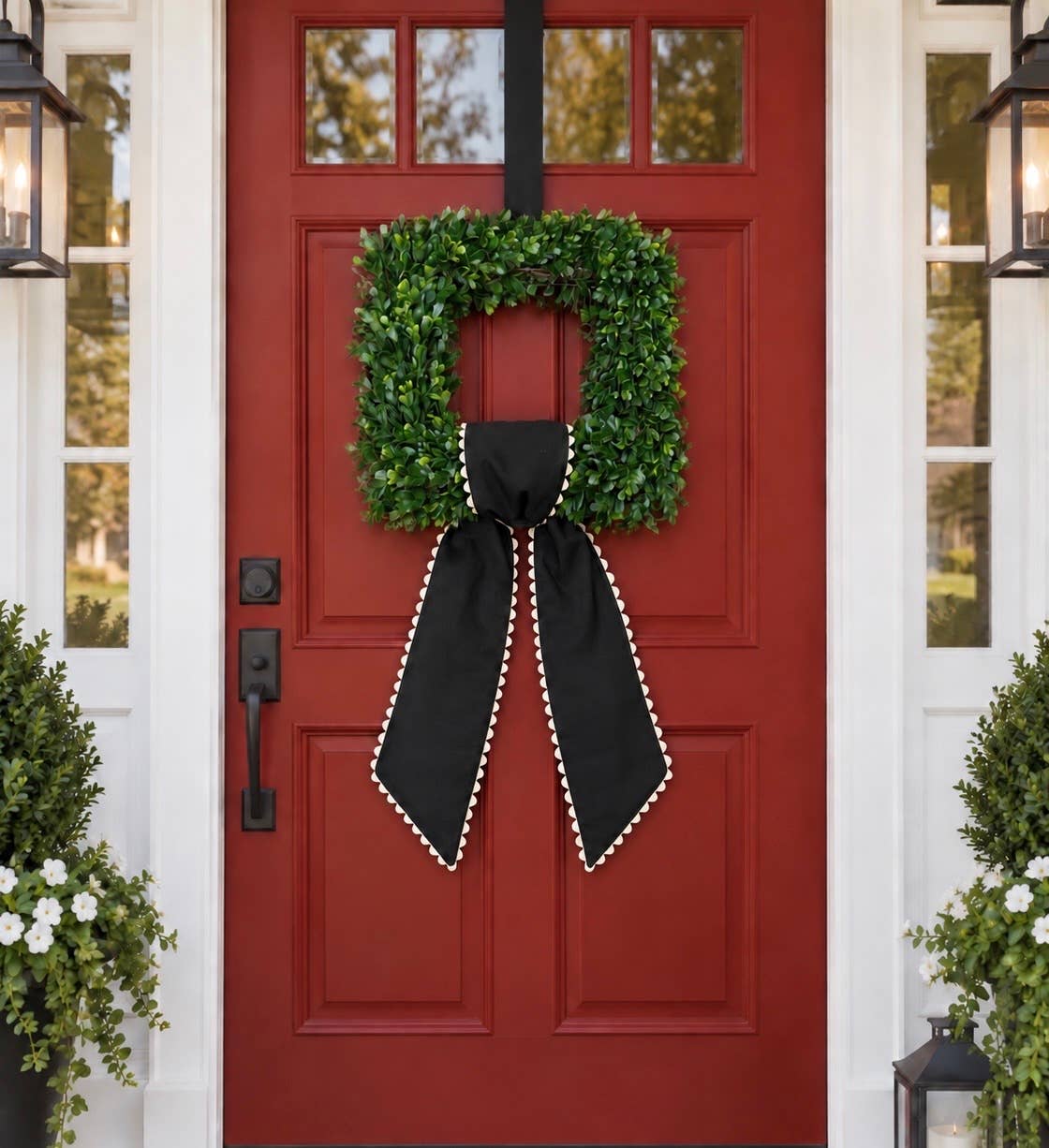 Custom Linen Sashes with Trim 